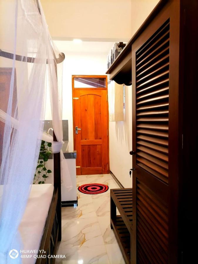 Villa Wismar Hikkaduwa Kültér fotó