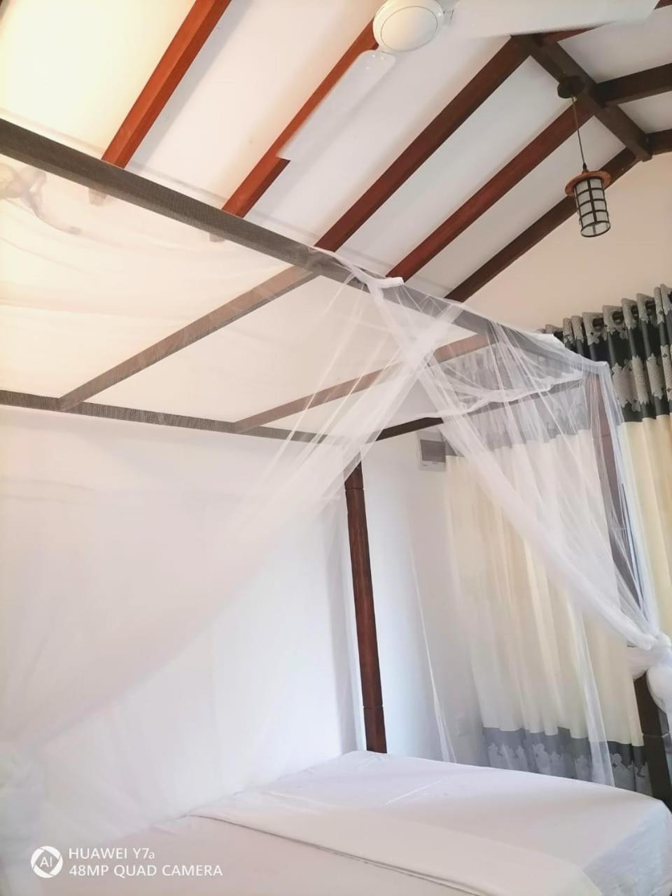 Villa Wismar Hikkaduwa Szoba fotó